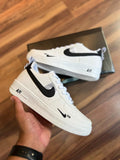 Tênis Nike Air Force 1 TM Unissex - Estilo Atemporal