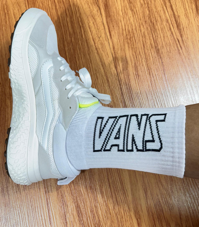 tenis unissex confortavel e estiloso para dia a dia vans ultrarange neo vr3