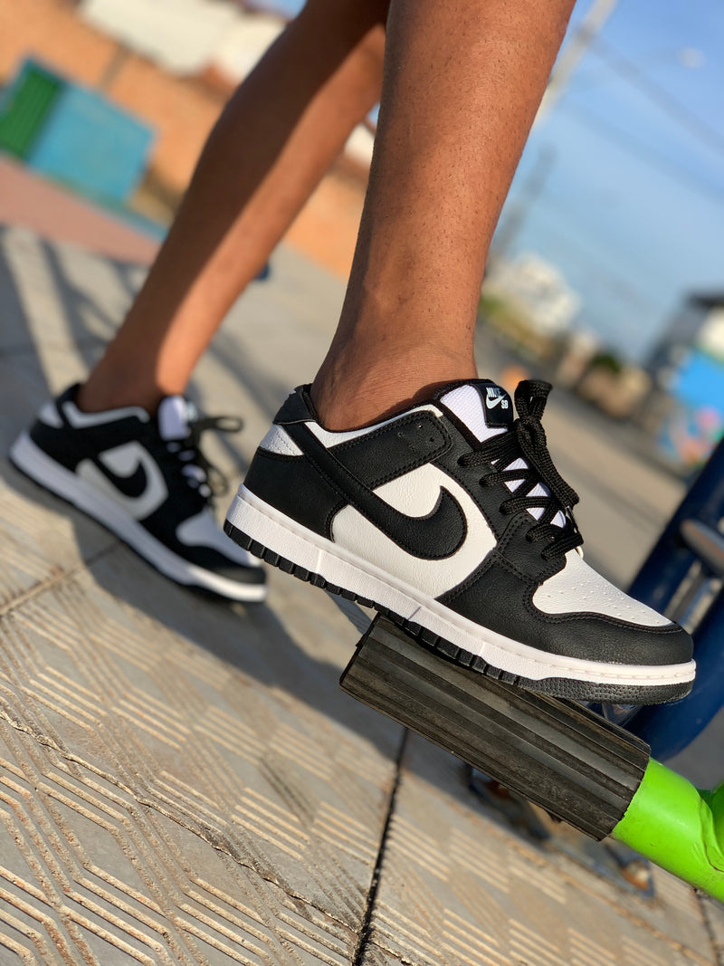 Tênis Nike SB Dunk Low [Preto] - Unissex