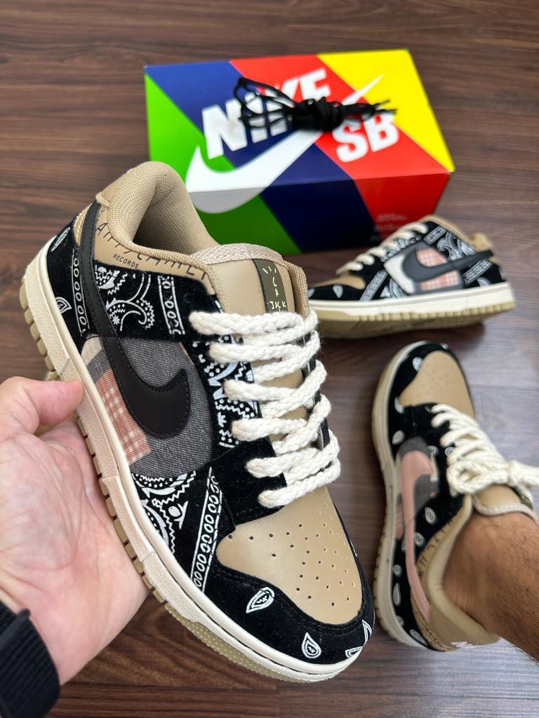 tenis unissex diferenciado nike SB dunk low travis scott