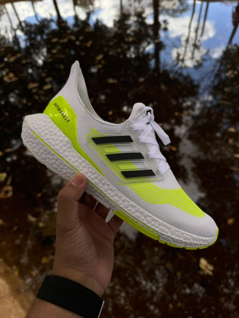 tenis esportivo para corrida adidas ultraboost performance 