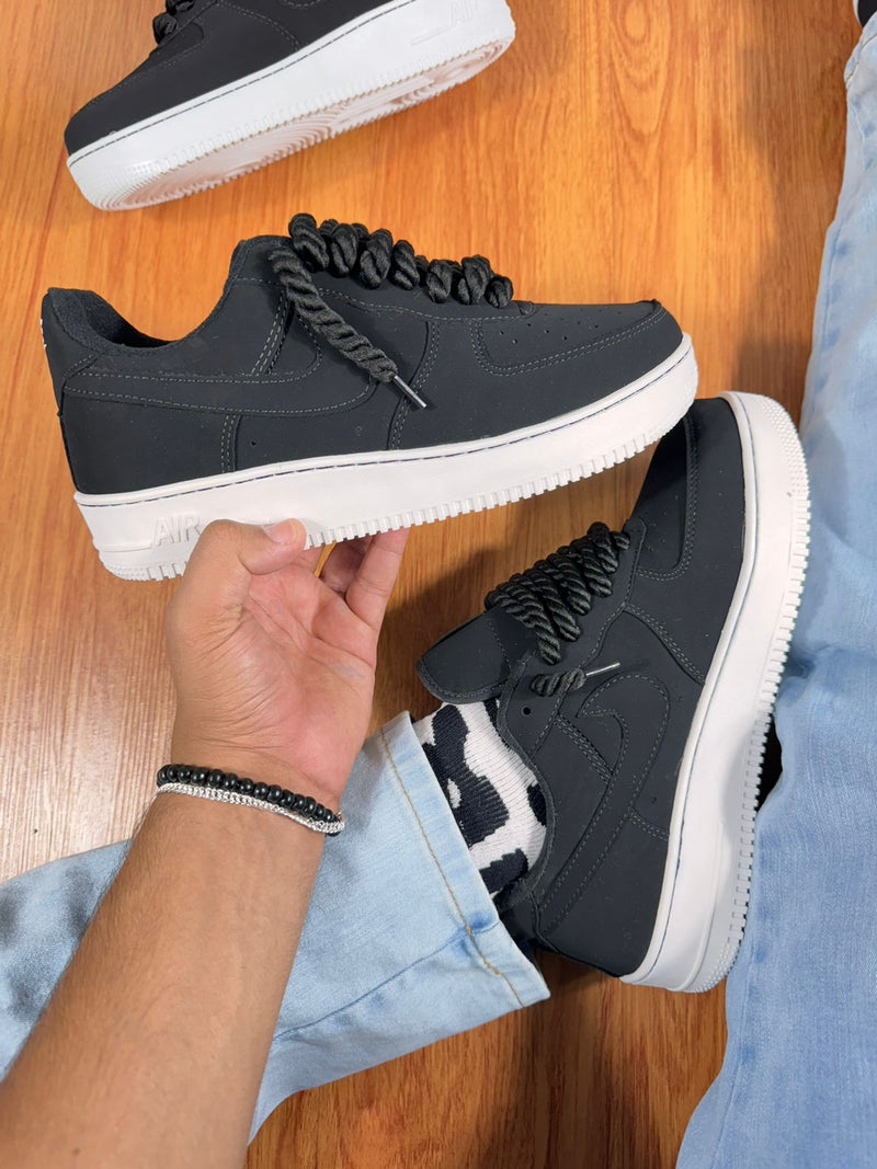 tenis casual e streetwear masculino confortavel nike air force 1 nobuck cadarço em corda