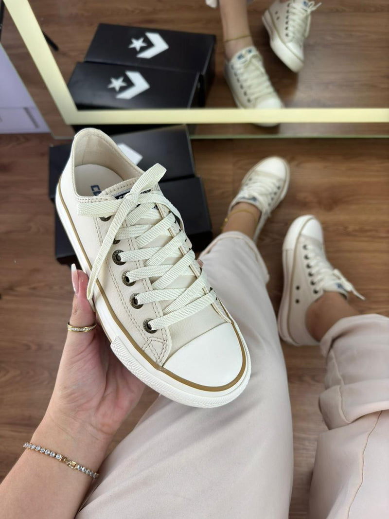 tenis feminino all star cano baixo off white classico atemporal 