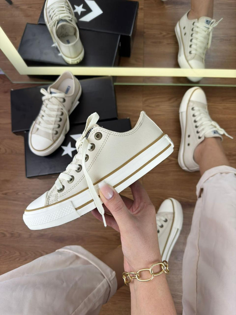 Tênis All Star Feminino [Off White/Areia] - O Clássico Atemporal