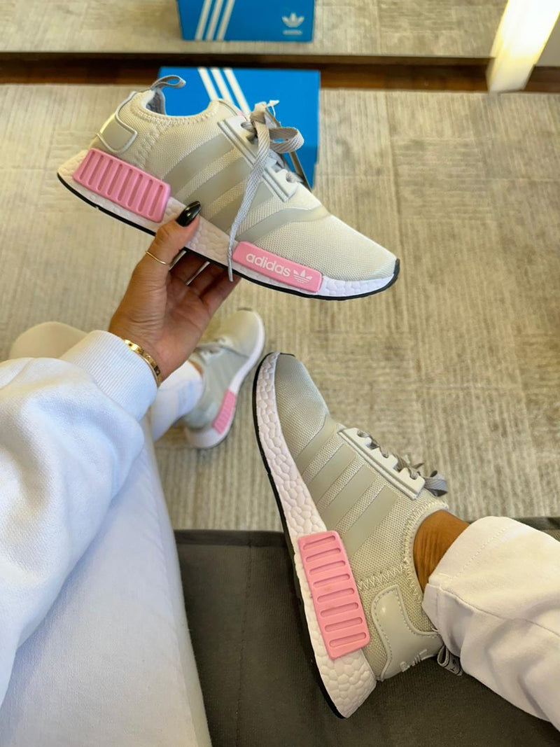 tenis esportivo feminino adidas nmd confortavel e estiloso 