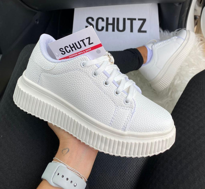 Tênis Casual feminino branco Schutz  Conforto Sofisticado para o Dia a Dia