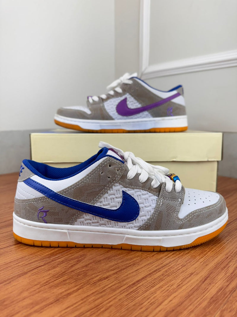 Tênis Nike SB Dunk Low Rayssa Leal Feminino - Estilo Autêntico Inspirado na Estrela do Skate