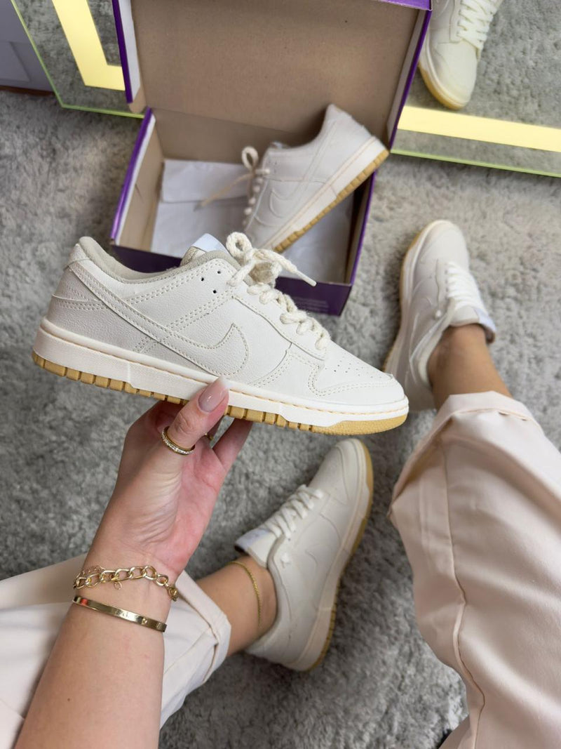 tenis feminino diferente cadarço corda nike sb dunk low off white exclusivo 