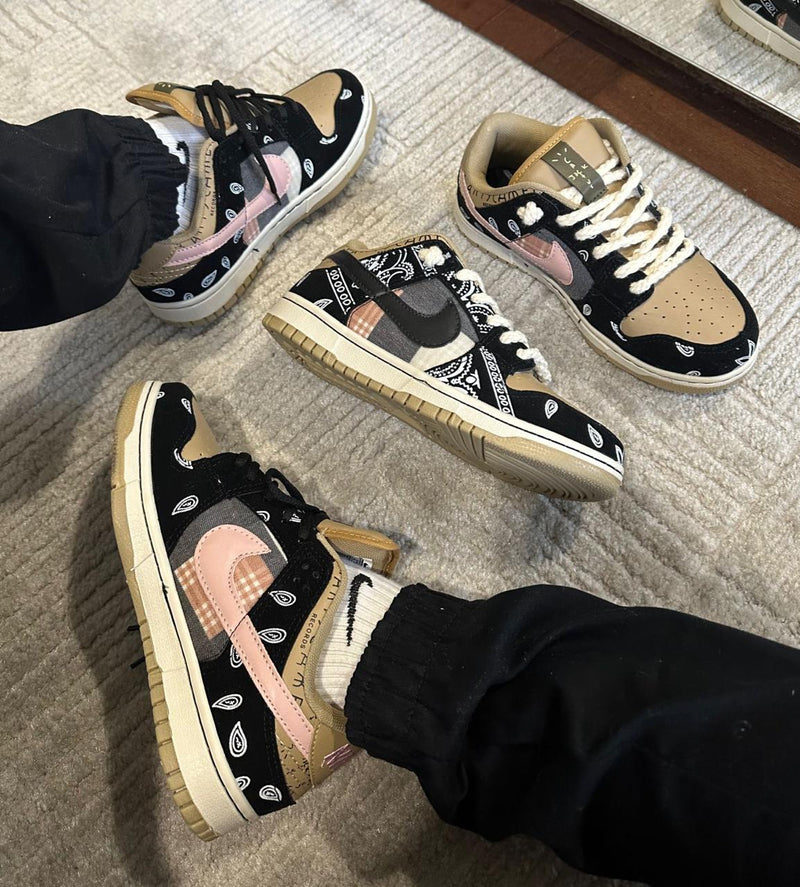 Tênis Nike SB Dunk Low Cactus x Travis Scott - Unissex