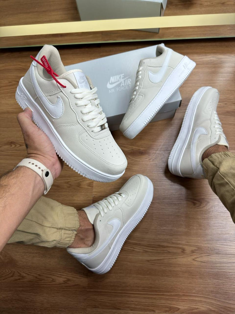 tenis masculino limitado diferenciado nike air force 1 off white e branco moda e estilo streetwear