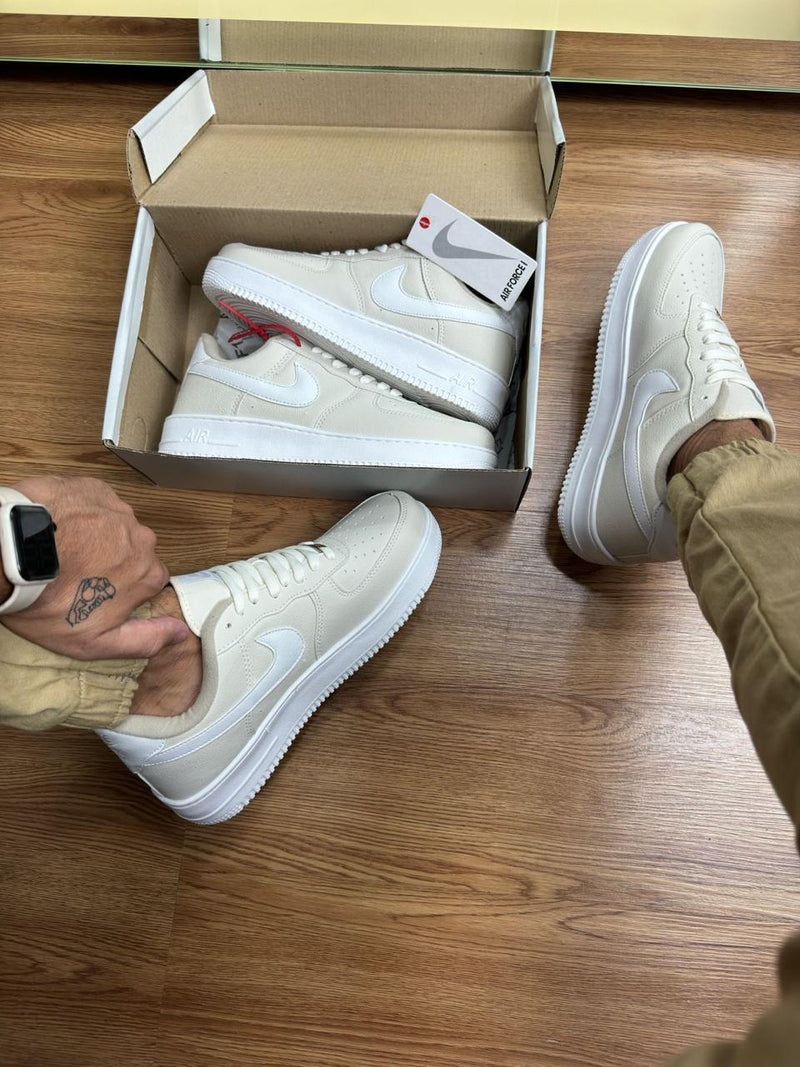 tenis masculino limitado diferenciado nike air force 1 off white e branco moda e estilo streetwear