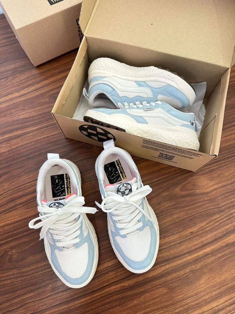 Tênis Vans UltraRange NEO VR3 Feminino [Branco/Azul] - Conforto Casual para Todos os Dias