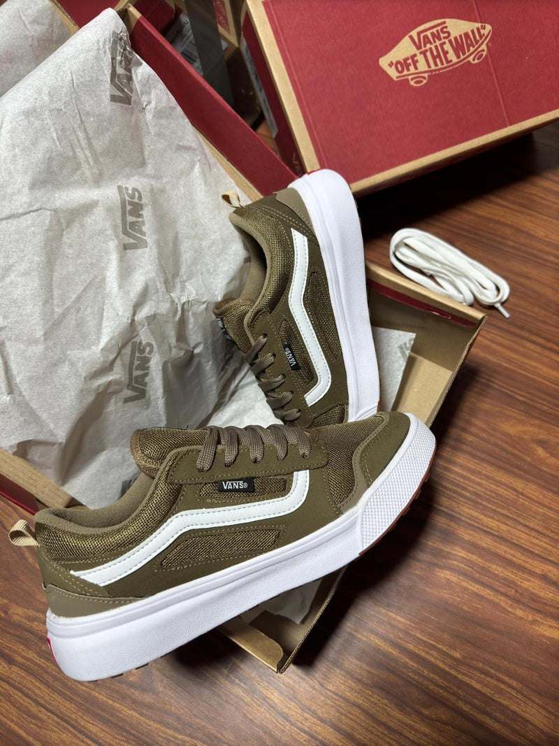 Tênis Vans UltraRange 3D Unissex [Verde Militar] - Estilo Versátil para dia a dia