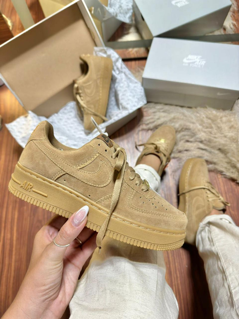 Tênis Nike Air Force 1 Feminino [Caramelo] - Estilo Sofisticado